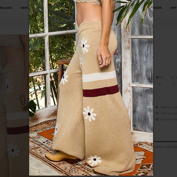 POL “ TARZANA “ POL Two Piece Color Block Sweater Set with Floral Detail - Picture 7 of 10